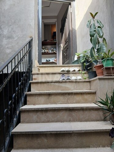 3 otaqlı həyət evi/bağ evi - Nərimanov r. - 70 m² (1)