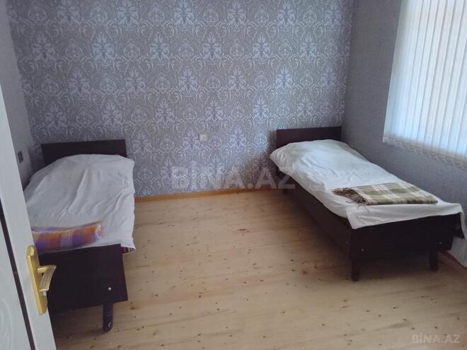 5 otaqlı həyət evi/bağ evi - Qəbələ - 125 m² (5)