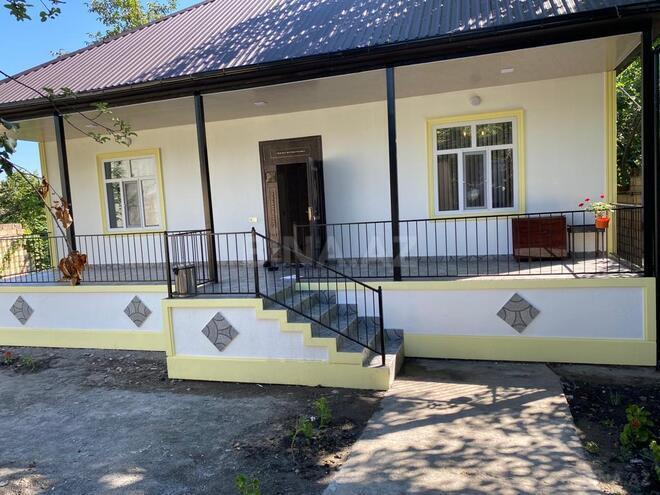 5 otaqlı həyət evi/bağ evi - Qəbələ - 125 m² (14)