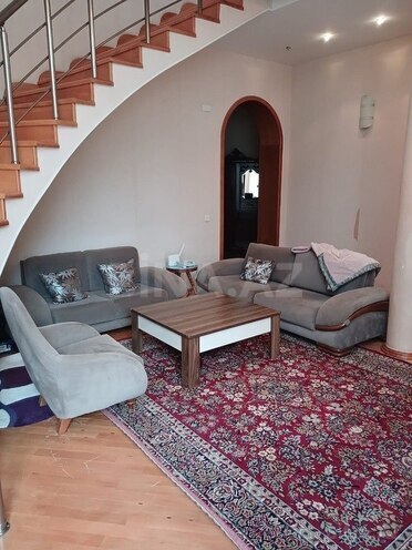6 otaqlı həyət evi/bağ evi - Badamdar q. - 400 m² (4)