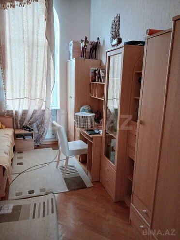 6 otaqlı həyət evi/bağ evi - Badamdar q. - 400 m² (9)