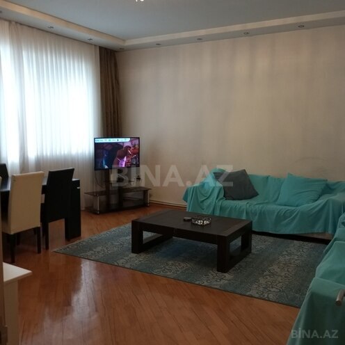 3-комн. новостройка - м. 8 ноября - 140 м² (2)