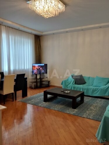 3-комн. новостройка - м. 8 ноября - 140 м² (26)