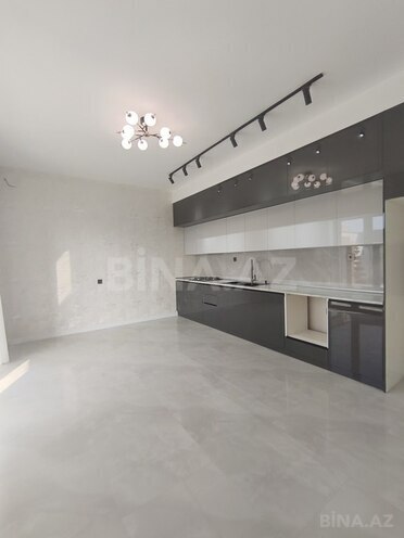 4 otaqlı həyət evi/bağ evi - Şüvəlan q. - 200 m² (10)