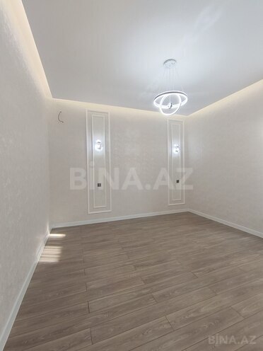 4 otaqlı həyət evi/bağ evi - Şüvəlan q. - 200 m² (25)
