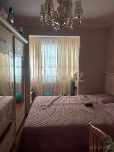 3 otaqlı köhnə tikili - Bakıxanov q. - 80 m² (21)