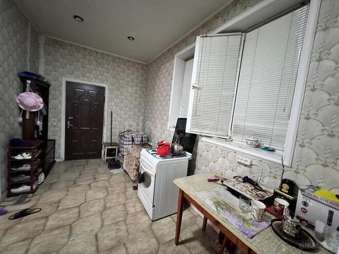 5 otaqlı köhnə tikili - Azadlıq Prospekti m. - 105 m² (17)