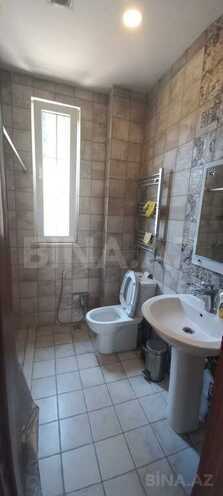 4 otaqlı həyət evi/bağ evi - Şüvəlan q. - 200 m² (25)