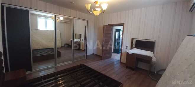 4 otaqlı həyət evi/bağ evi - Şüvəlan q. - 200 m² (9)