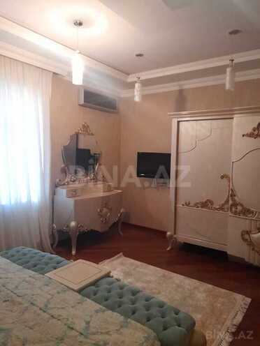 8-комн. дом/дача - пос. Бадамдар - 600 м² (15)