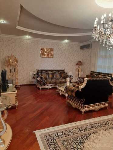 8-комн. дом/дача - пос. Бадамдар - 600 м² (10)