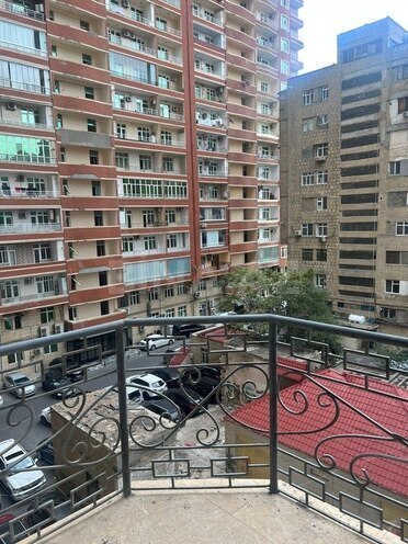 2-комн. новостройка - м. 8 ноября - 75 м² (3)
