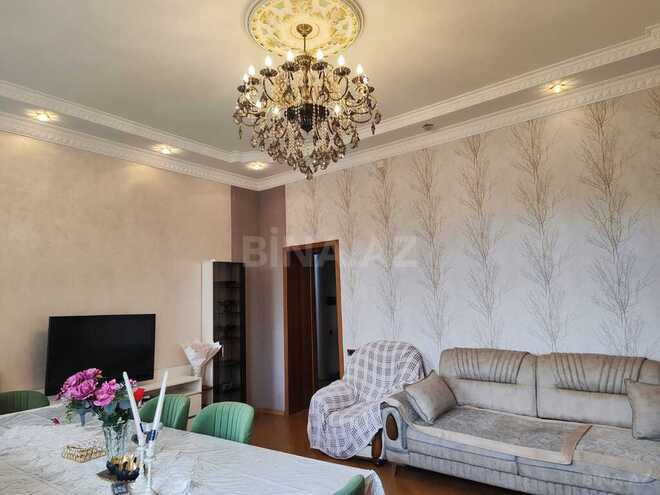 3 otaqlı köhnə tikili - Bakıxanov q. - 137 m² (16)
