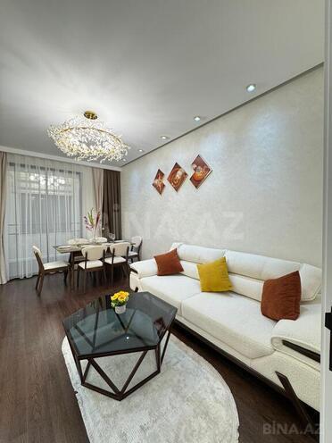 3 otaqlı yeni tikili - 8 Noyabr m. - 100 m² (1)