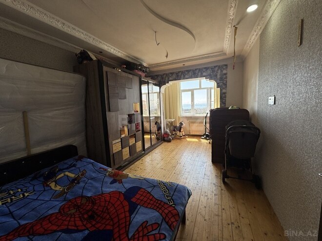 3 otaqlı köhnə tikili - Həzi Aslanov q. - 75 m² (4)