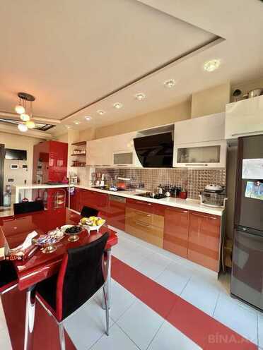 4 otaqlı yeni tikili - 8 Noyabr m. - 165 m² (12)
