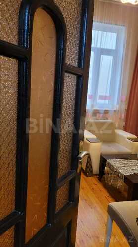 7 otaqlı həyət evi/bağ evi - Qaraçuxur q. - 200 m² (6)