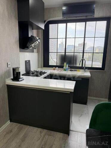 3-комн. новостройка - м. 28 мая - 95 м² (6)
