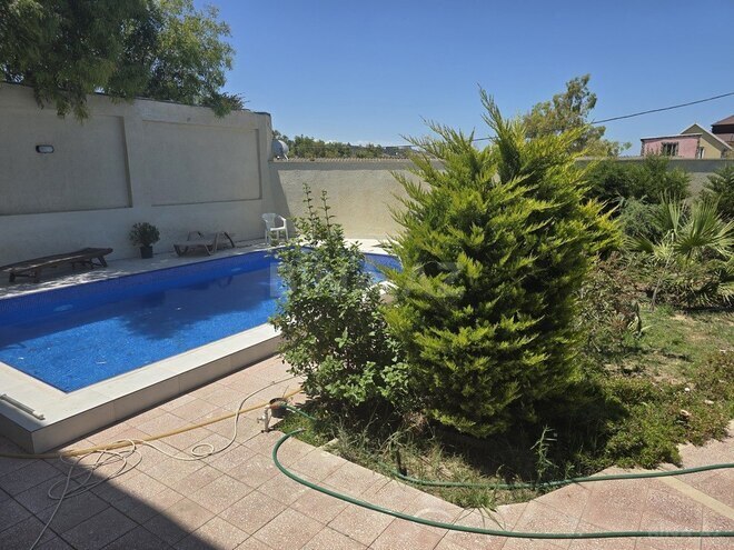 5 otaqlı həyət evi/bağ evi - Buzovna q. - 300 m² (1)