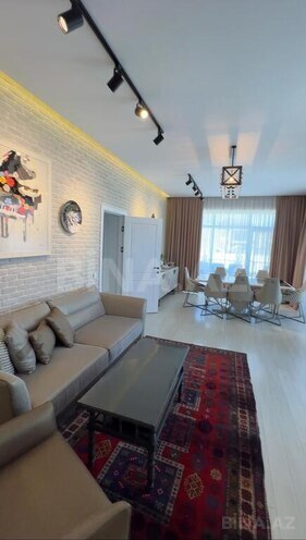 4 otaqlı həyət evi/bağ evi - Albalılıq q. - 200 m² (23)