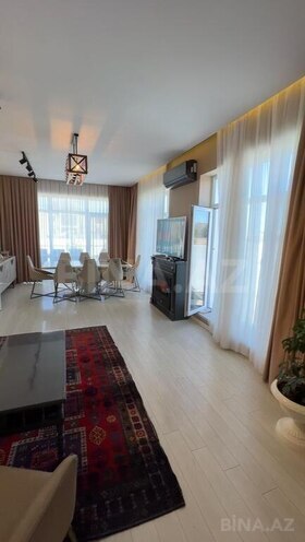 4 otaqlı həyət evi/bağ evi - Albalılıq q. - 200 m² (24)