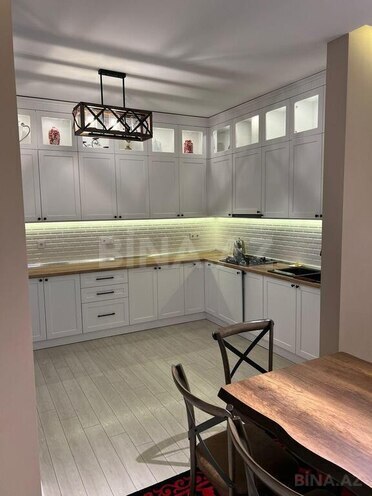 4 otaqlı həyət evi/bağ evi - Albalılıq q. - 200 m² (28)
