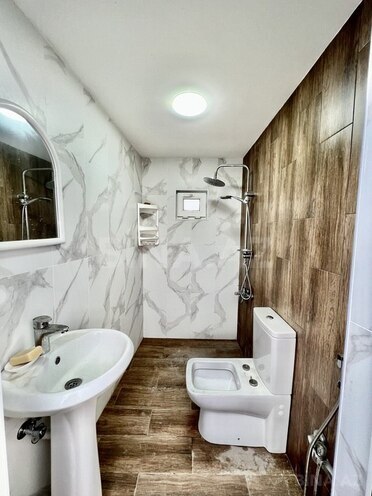 4 otaqlı həyət evi/bağ evi - Albalılıq q. - 200 m² (15)