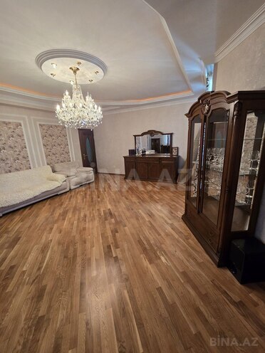 3 otaqlı yeni tikili - Elmlər Akademiyası m. - 140 m² (4)