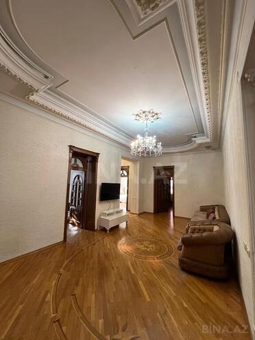 11 otaqlı həyət evi/bağ evi - Azadlıq Prospekti m. - 1050 m² (19)