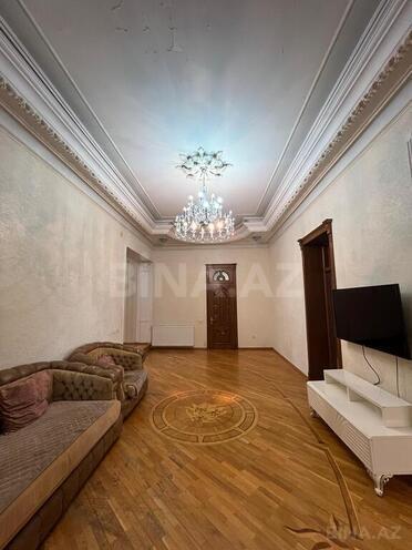 11 otaqlı həyət evi/bağ evi - Azadlıq Prospekti m. - 1050 m² (8)