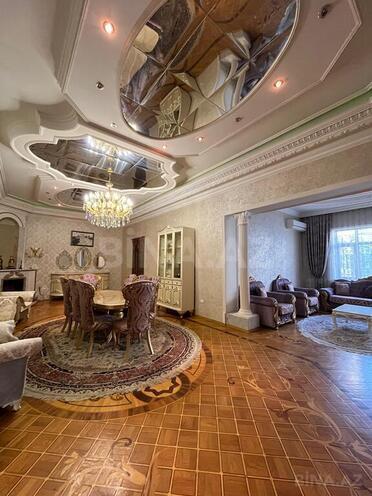 11 otaqlı həyət evi/bağ evi - Azadlıq Prospekti m. - 1050 m² (3)