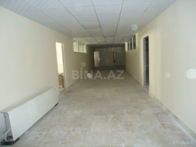 Obyekt - Ağ şəhər q. - 250 m² (15)