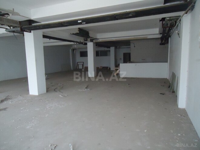 Obyekt - Ağ şəhər q. - 250 m² (11)