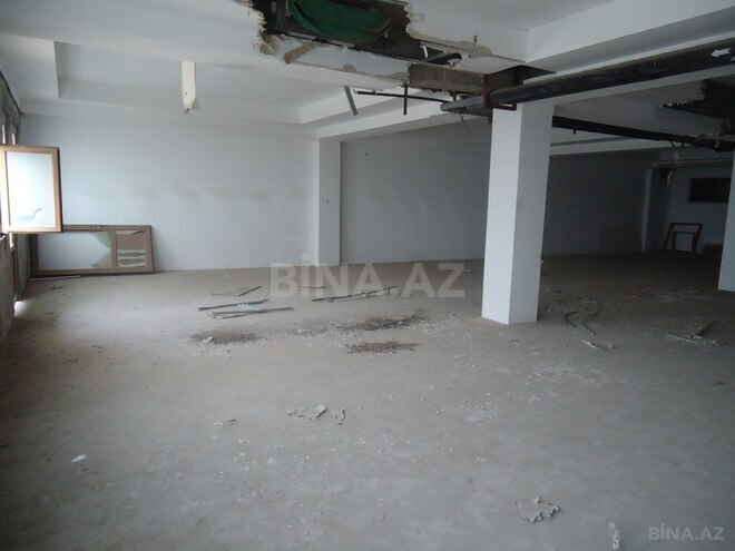 Obyekt - Ağ şəhər q. - 250 m² (10)