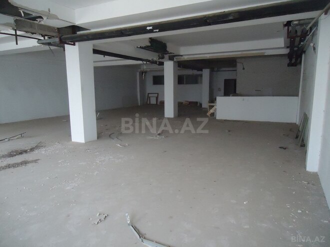 Obyekt - Ağ şəhər q. - 250 m² (9)