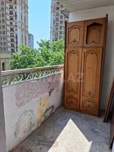 2 otaqlı köhnə tikili - Gənclik m. - 45 m² (12)