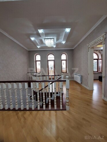 6 otaqlı həyət evi/bağ evi - Bakıxanov q. - 400 m² (25)