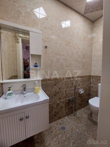 6 otaqlı həyət evi/bağ evi - Bakıxanov q. - 400 m² (20)