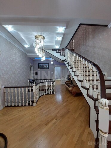6 otaqlı həyət evi/bağ evi - Bakıxanov q. - 400 m² (21)