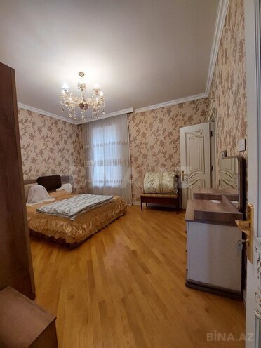 6 otaqlı həyət evi/bağ evi - Bakıxanov q. - 400 m² (15)