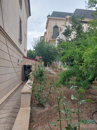 6 otaqlı həyət evi/bağ evi - Bakıxanov q. - 400 m² (9)