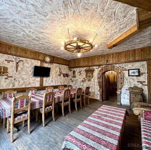 Obyekt - İnşaatçılar m. - 210 m² (10)