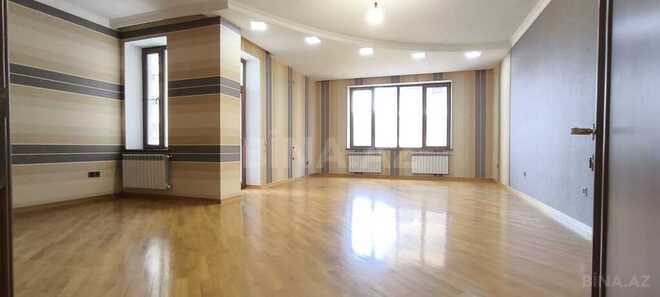 3 otaqlı yeni tikili - 28 May m. - 144 m² (1)