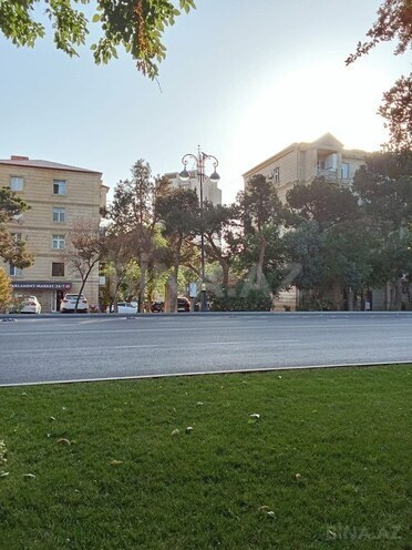3 otaqlı köhnə tikili - İçəri Şəhər m. - 70 m² (14)