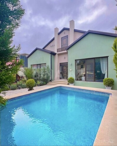 4 otaqlı həyət evi/bağ evi - Mərdəkan q. - 200 m² (1)