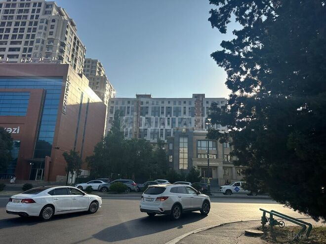 2 otaqlı yeni tikili - İnşaatçılar m. - 81 m² (10)