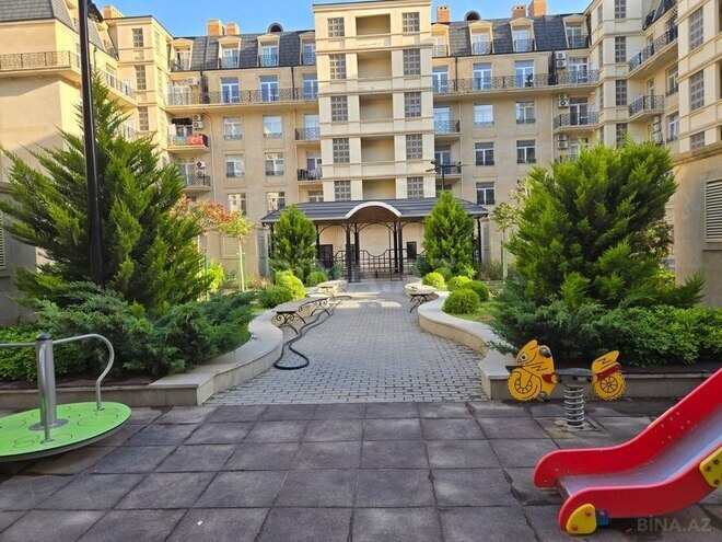 3 otaqlı yeni tikili - Ağ şəhər q. - 128 m² (1)