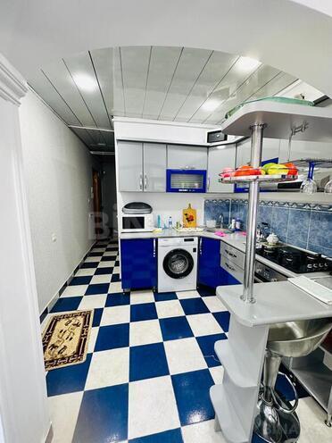 2 otaqlı köhnə tikili - Qaraçuxur q. - 60 m² (12)