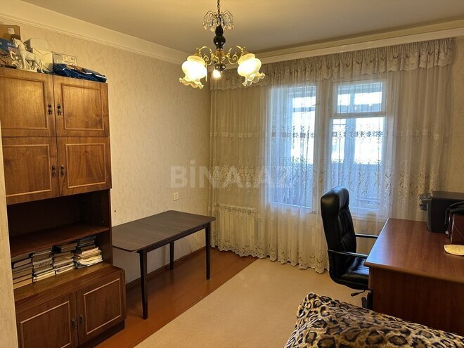 4 otaqlı köhnə tikili - 9-cu mikrorayon q. - 110 m² (8)
