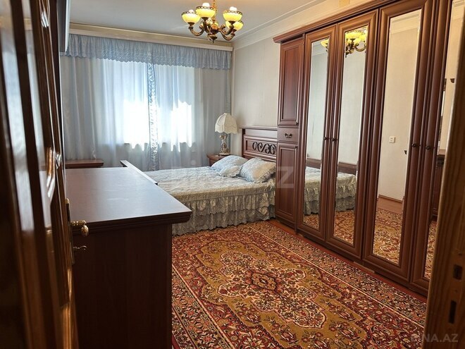 4 otaqlı köhnə tikili - 9-cu mikrorayon q. - 110 m² (4)